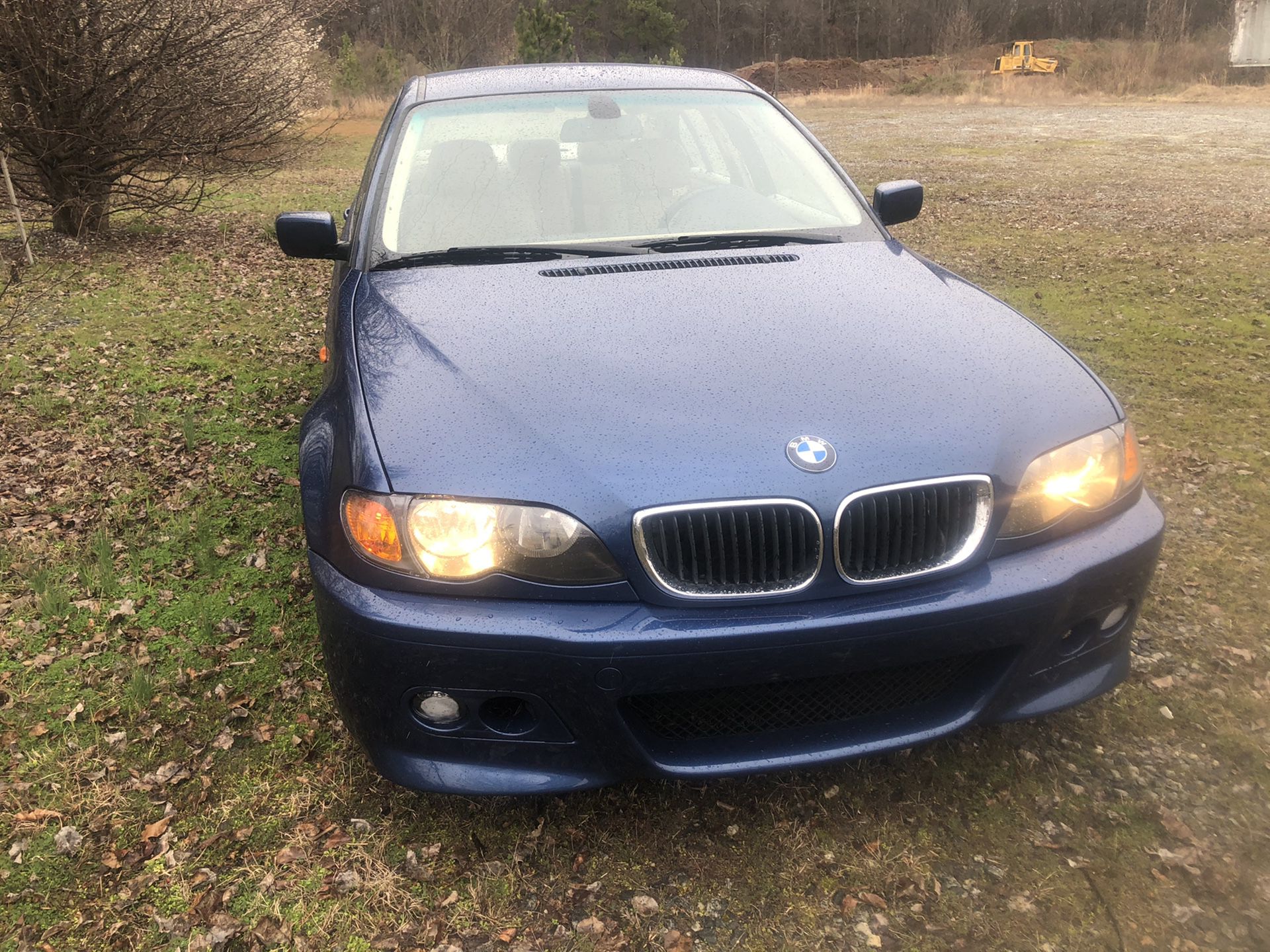 2004 bmw 325i 2.5 l 6 cyl leather seats run and drives good