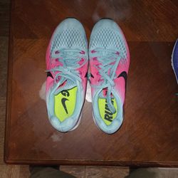 Woman's Nike's Size 9 And Size 8 