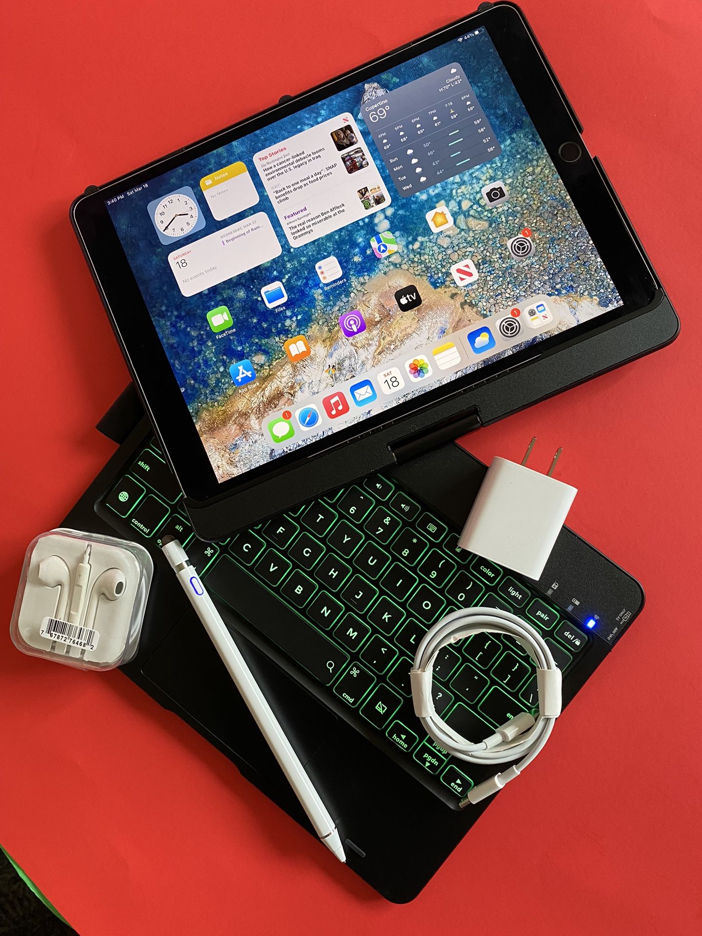Apple IPad Pro 10.5” (Retina Display/ latest iOS 16/ 2017 Apple IPad Pro 10.5” (Retina Display/ latest iOS 16/ 2017