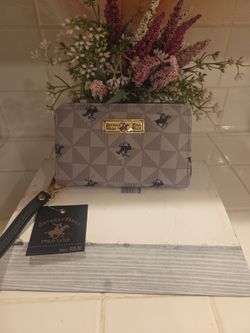 Beverly Hills Polo Club Wallet & Wristlet