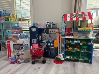 Kids play food set - sold together