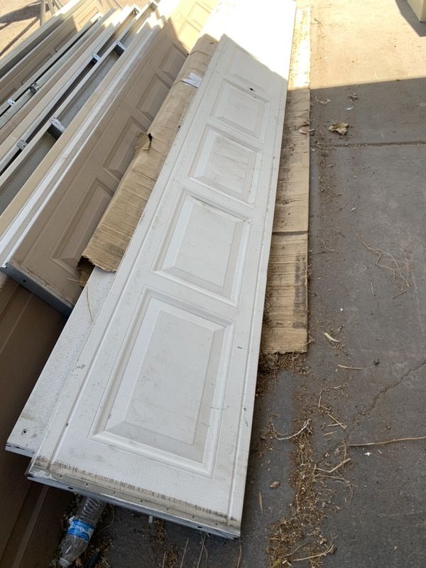 Used Intermediate garage door panel