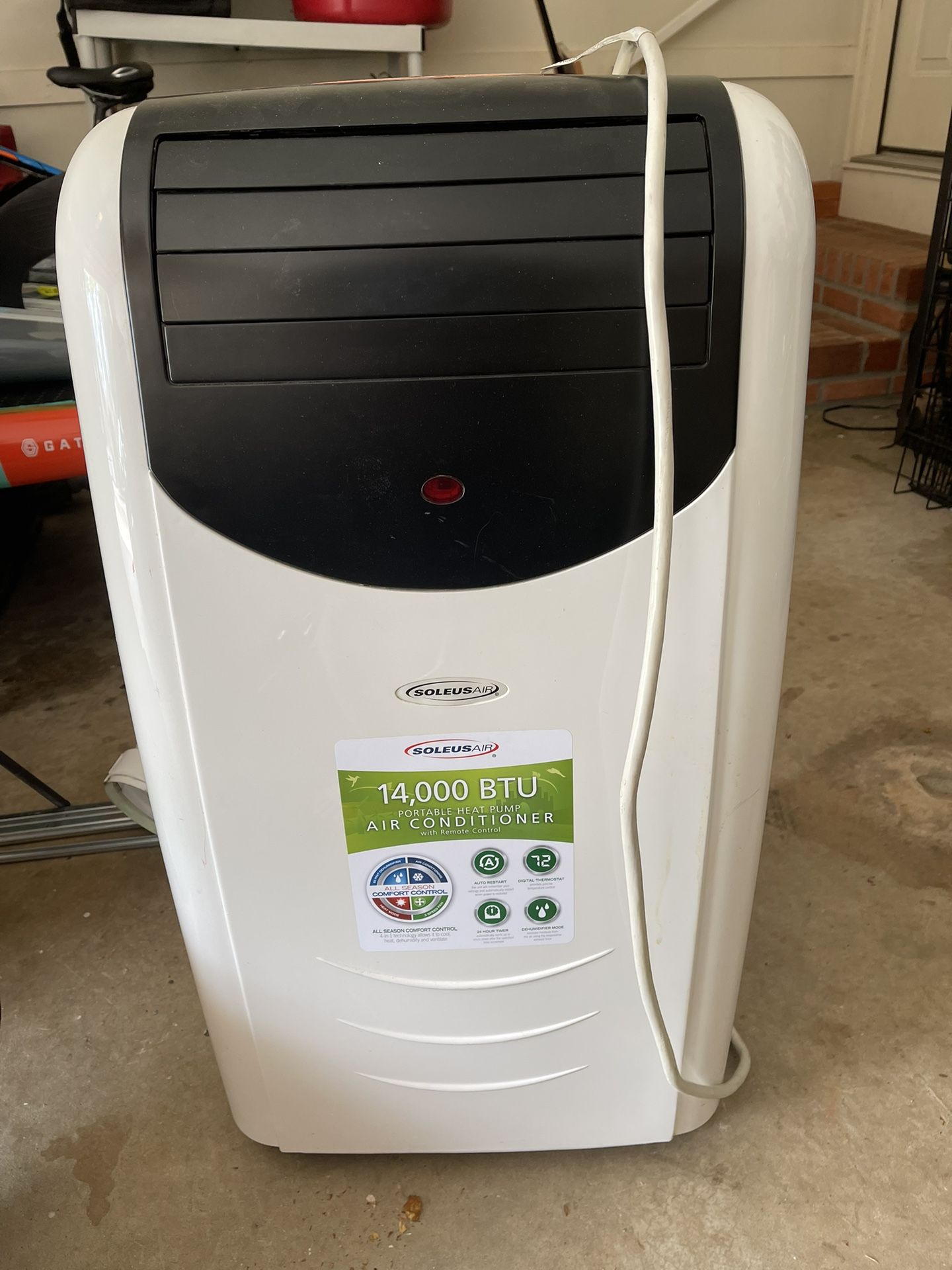 Soleus Air 14000 BTU Portable Air Conditioner With Dehumidifier