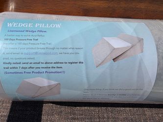 Pillow wedge set