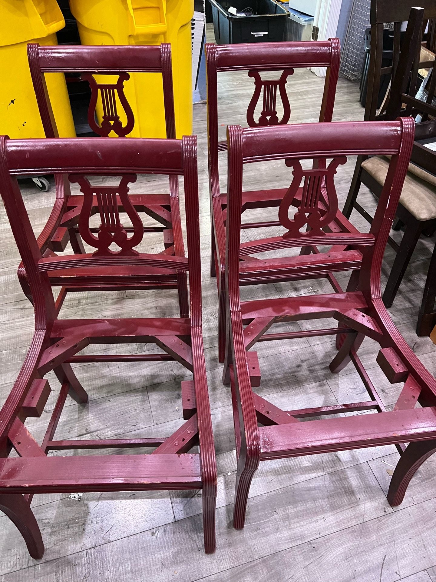 Dining table chairs
