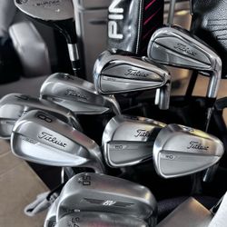 Titleist Golf Set