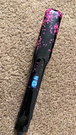 “It’s My Party” Limited Edition Paul Mitchell Straightener