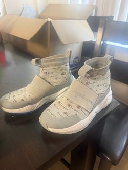 Champion High-Top Sock Sneakers size 4