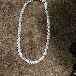 12mm Cuban Vvs  24inches 