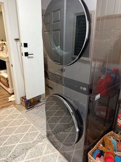 LG Ventless Washer/Dryer electric