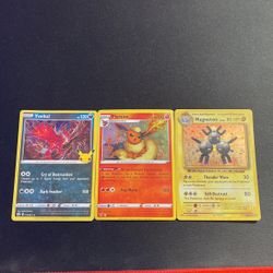 Holo Non Used Magnetron Non Graded Flareon Used Holo Yveltal Non Used Holo