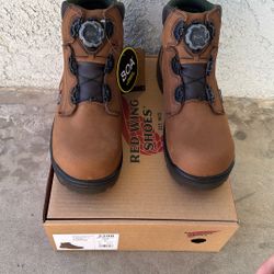 Red Wing Men’s Boots Size 11