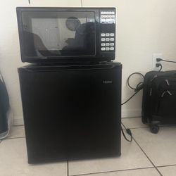 Mini Freezer And Microonda