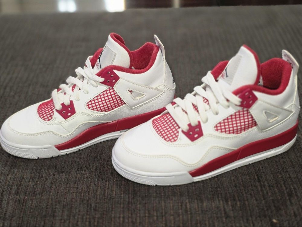 Air Jordan ALTERNATE 89 Retro 4's 4.5Y