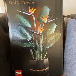 LEGO Bird of Paradise (RARE) 10289 Botanical Collection, 1173 pieces - USED with box & instructions