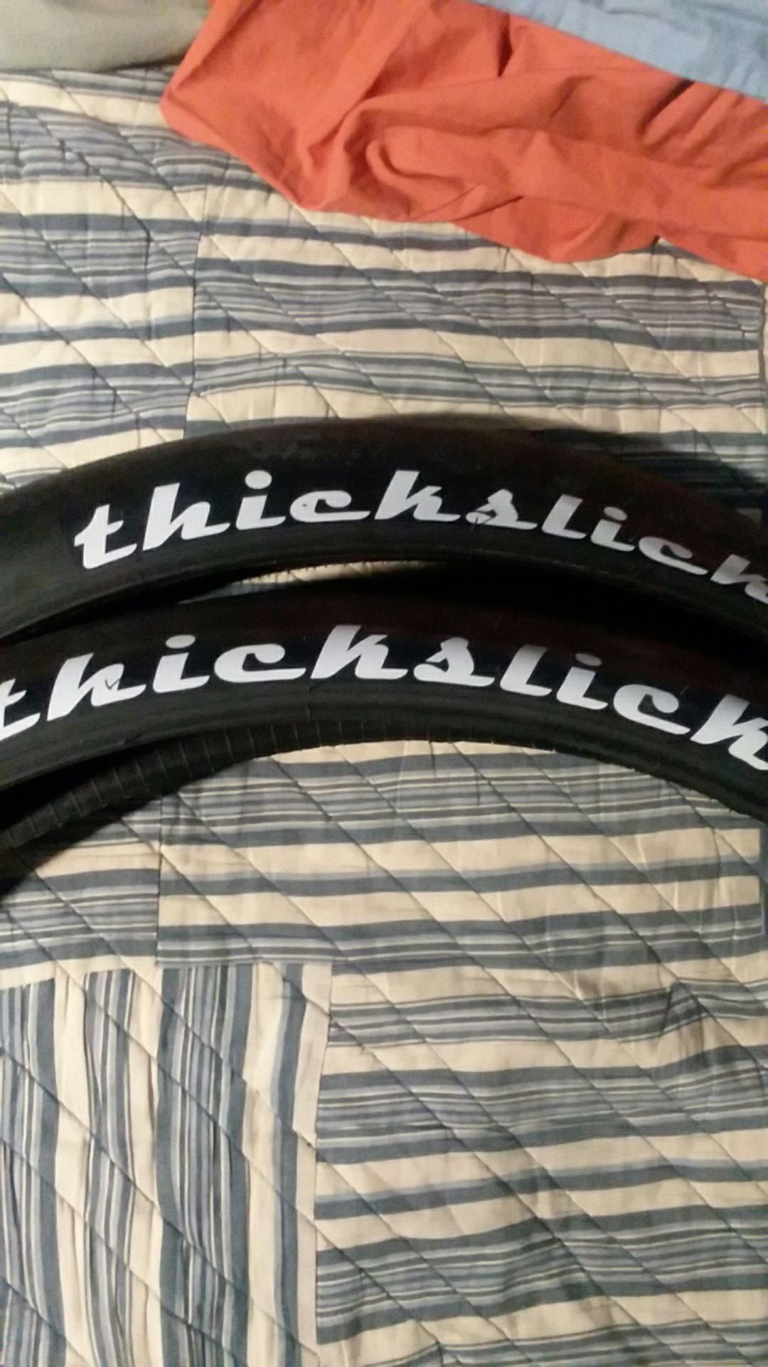 Thickslick 26er tires the pair