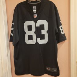 Darren Waller Las Vegas Raiders NFL Football Jersey Nike Size L Team 
Black #83. Perfect shape, like new. 