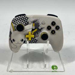 PowerA Nintendo Switch Black/White Controller For Switch