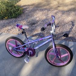 Kids Pink and Purple Schwinn Girls 18 inch Bike