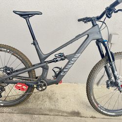 Canon spectral  black XL 2025