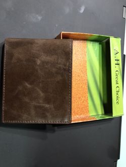 Men’s brand new leather wallet