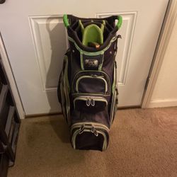 Golf Bag With Built In Cooler 