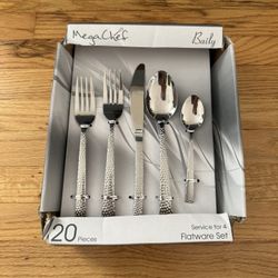 20 Piece Silverware Set NEW