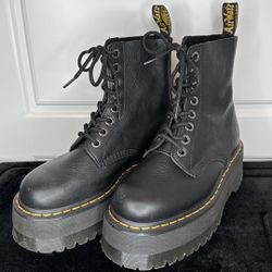 Dr. Martens, 1460 Max Platform Boots, Black, Pisa Leather, Size 7.