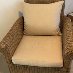 Large Wicker Chair 