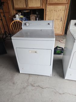 Whirlpool Gas Dryer Heavy Duty extra large capacity Working Perfect nothing wrong located in the