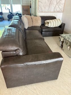 Brown sectional $250