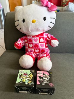 Hello kitty plush & toys