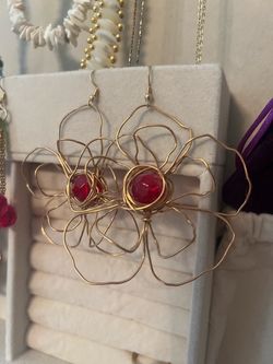Gold Wire Flower Earrings with Red Bead