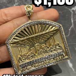 10k Last Supper Charm  17.4 Grams 