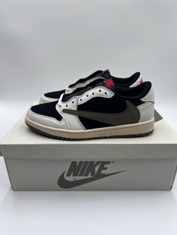 Travis Scott Olive Jordan 1 low