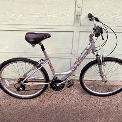Diamondback Bike 🚲 26”