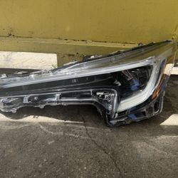 2023-2025 TOYOTA COROLLA SE XSE LH LED HEADLIGHT OEM