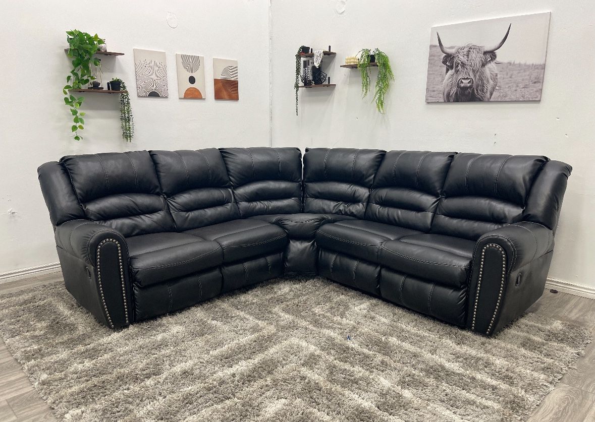 Sectional Couch Manual Recliner - Free Delivery