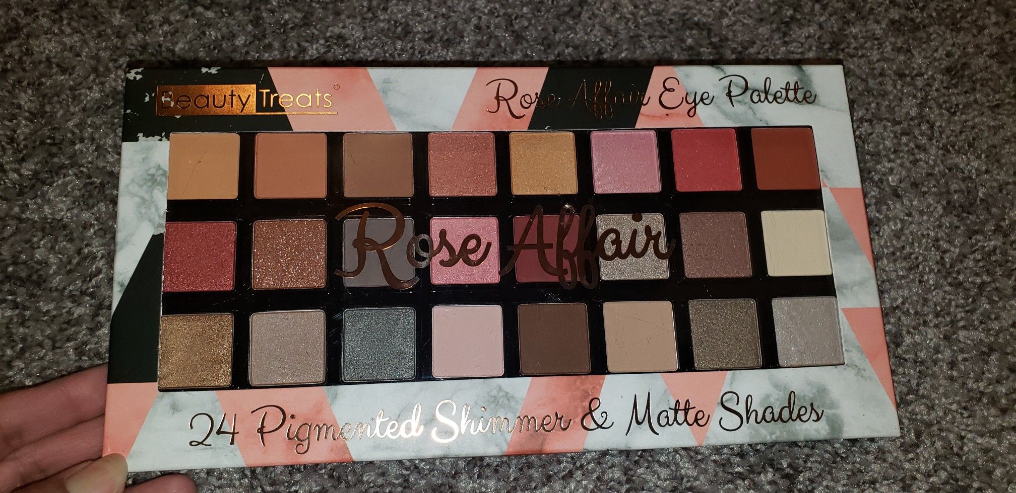 Beauty treats eyeshadow palette