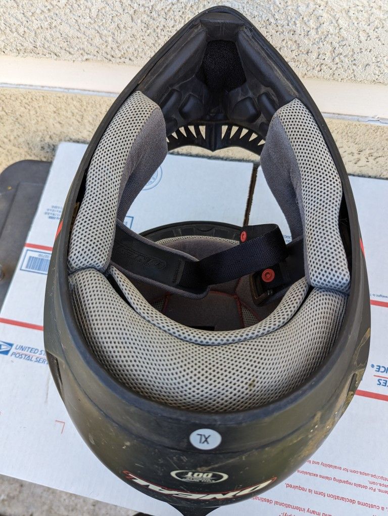 Oneal Riding Helmet Sz XL. LOCATED IN WASCO
