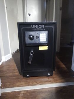 Union Safe Company Floor Safe