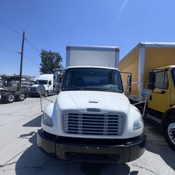 Box Trucks, Sleepers, And Day Cabs!!