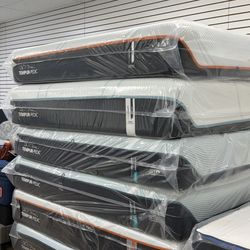 Proadabt Firm King Size Mattress $850 Only 