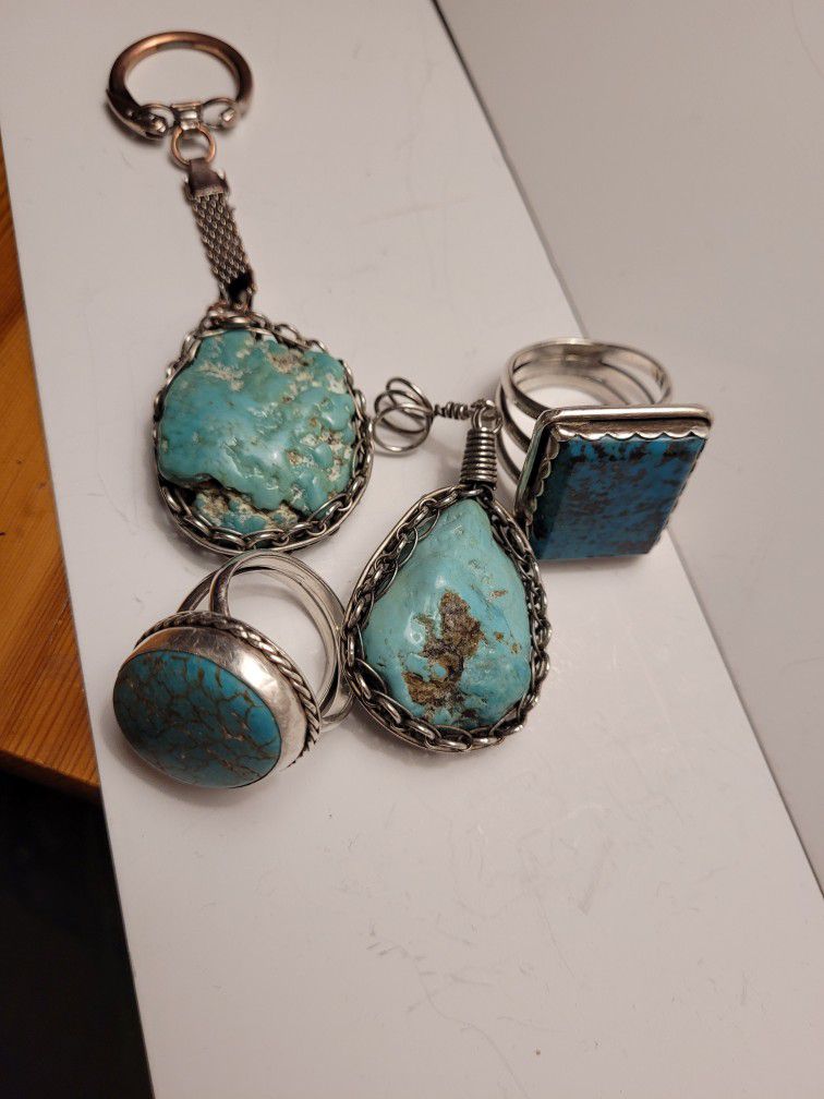 2 °BEAUTIFUL!!Sterling Silver Turqoise Rings .2 Wrap Around Turquoise Stones,also SilvEr 