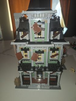 LEGO Haunted House 10228