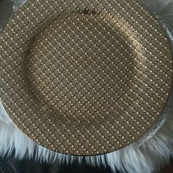 8 Plastic Shiny Gold Plates