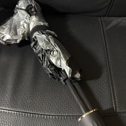 Umbrella-Style Car Windshield Heat Cover