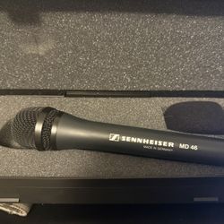 Sennheiser MD 46 Microphone And Stand