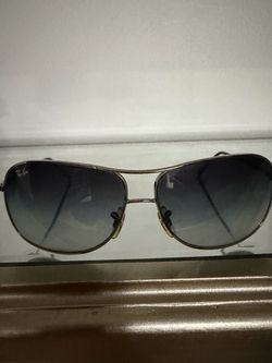 Ray-Ban Aviator Sunglasses