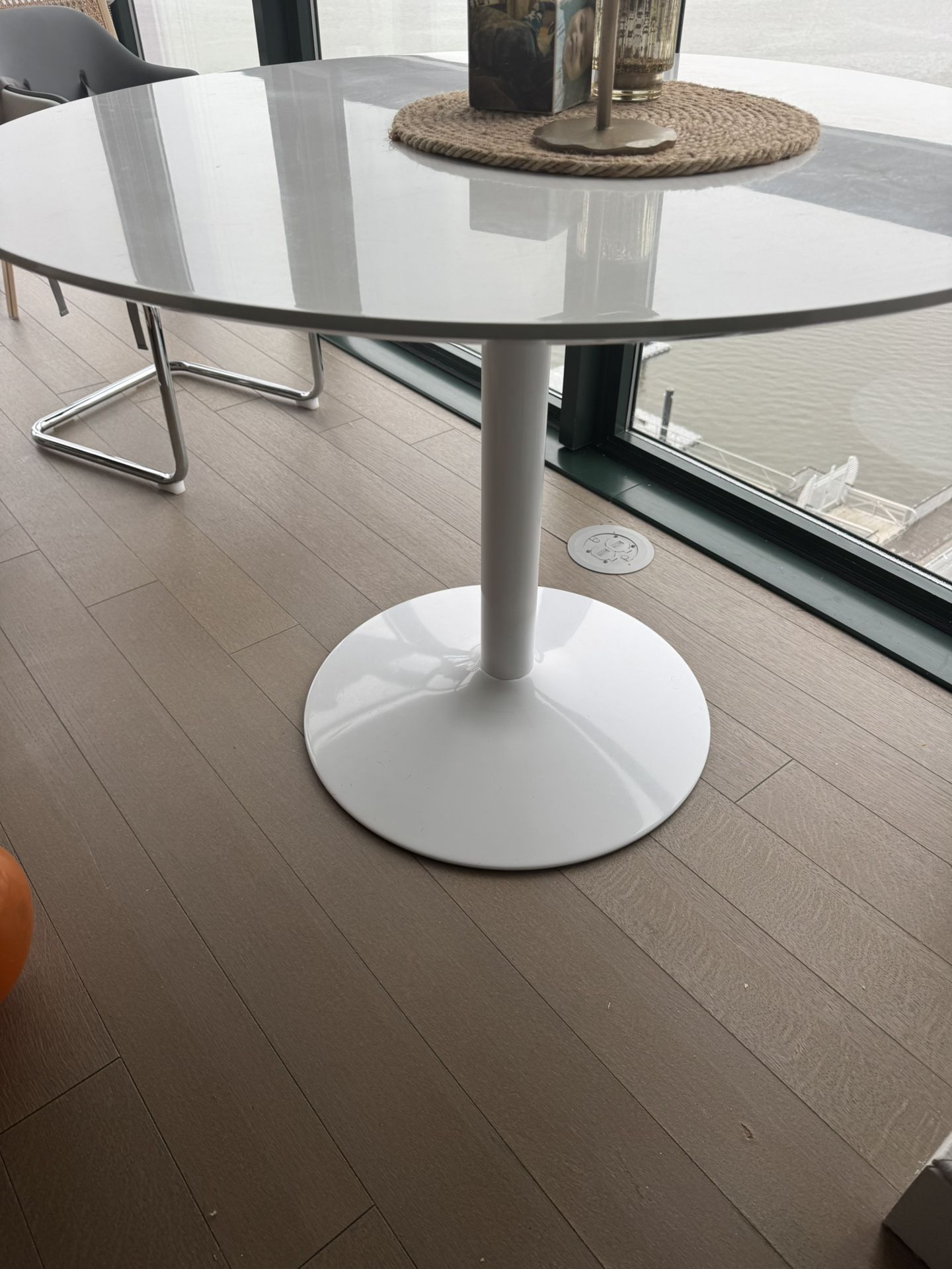Round Dining Table Metal base
